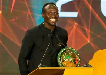 ماني جئت من بعيد للتتويج بالكرة الذهبية وعليك أن تعيش الحلم لتحققه