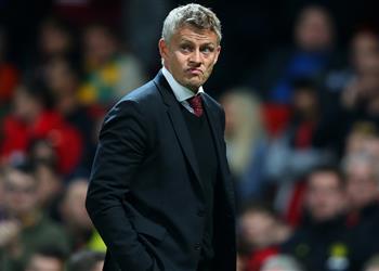 ذا صن تكشف سبب عدم إقالة سولشاير من مانشستر يونايتد حتى الآن