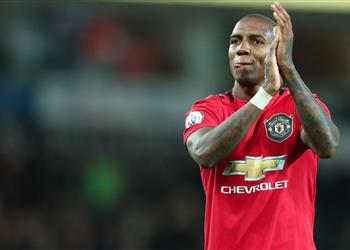 أشلي يونج يوجه رسالة إلى مانشستر يونايتد بعد رحيله لـ إنتر ميلان