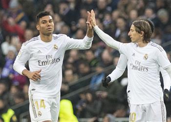 فيديو كاسيميرو يسجل الهدف الأول لـ ريال مدريد أمام إشبيلية