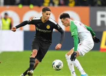 بيلد بايرن ميونخ تجسس على حكيمي في مباراة دورتموند وأوجسبورج