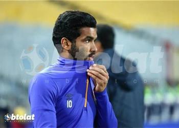 شريف عبد الفضيل يدافع عن أزارو كسرت دولاب من قبل والأهلي غرمني وصالح جمعة خرج عن نطاق النادي