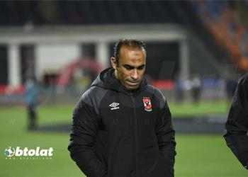 عبد الحفيظ ينسق مع الجهاز الإداري ترتيبات سفر الأهلي لمواجهة الهلال السوداني