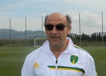 مجموعة مصر مدرب الجابون أعرف الفراعنة من الإسماعيلي وأوباميانج ورقتي الرابحة