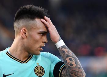 تقارير مانشستر يونايتد ينافس برشلونة على ضم مارتينيز من إنتر ميلان