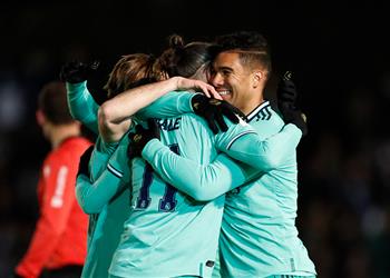 فيديو ريال مدريد يعبر سالامانكا بثلاثية ويتأهل لدور الـ16 في كأس ملك إسبانيا