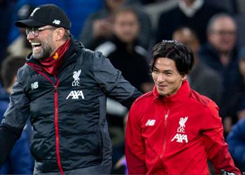 كلوب مينامينو كان يقاتل مثل المجانين أمام وولفرهابتون ويعلق على ترشيح هندرسون لجائزة لاعب العام