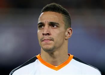 فالنسيا يحدد سعر بيع رودريجو لـ برشلونة قبل نهاية الميركاتو الشتوي