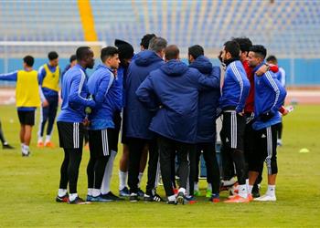 بيراميدز يواجه رينجرز بالزي الأسود في الكونفدرالية