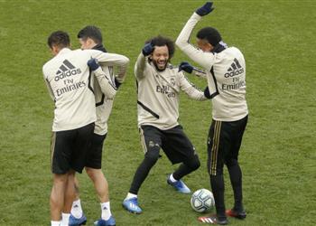 بعد 100 يوم برشلونة يمنح ريال مدريد فرصة لاستعادة صدارة الليجا