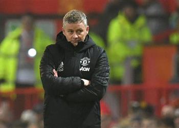 مانشستر يونايتد يدرس إقالة سولشاير ويحدد البديل