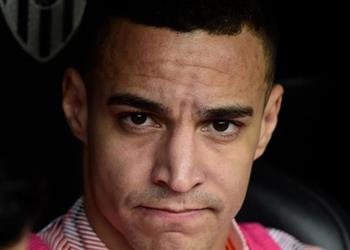 برشلونة ينتظر رد فالنسيا اليوم حول بيع رودريجو قبل نهاية الميركاتو الشتوي