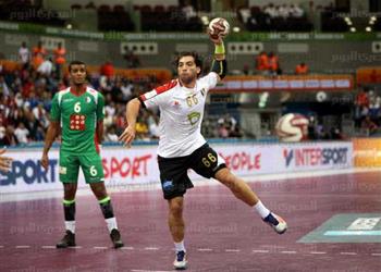 أحمد الأحمر توقعنا مضايقات الجماهير التونسية والاستقبال الحافل في القاهرة دفعة معنوية لنا