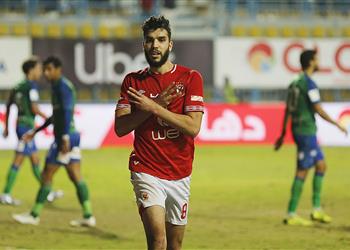 وليد أزارو يكشف تفاصيل رحيله عن الأهلي وهل جدد عقده قبل الانتقال إلى الاتفاق