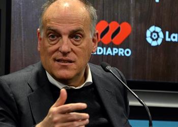 رئيس الليجا مكالمة بيريز مع رئيس الاتحاد الإسباني قلبت موازين الفار