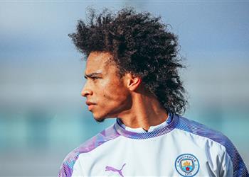 لأول مرة م نذ 177 يوم ا ساني يعود لتدريبات مانشستر سيتي الجماعية بعد تعافيه من الصليبي