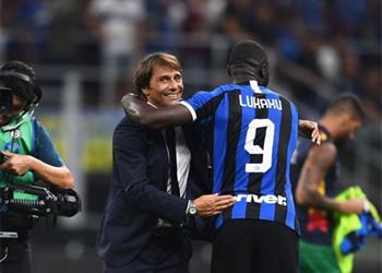 لوكاكو وعدت كونتي باللحاق به وإنتر ميلان فريق طفولتي