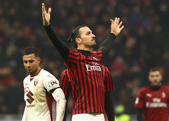 فيديو إبراهيموفيتش يقود ميلان لقلب الطاولة على تورينو والتأهل لنصف نهائي كأس إيطاليا