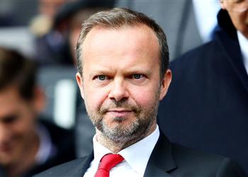 بيان عاجل من مانشستر يونايتد بعد اعتداء الجماهير على منزل وودوارد