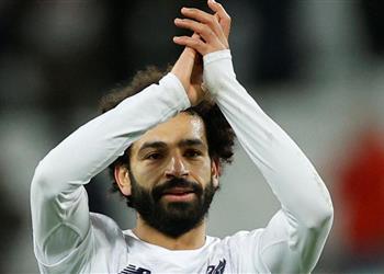 بعد فوز ليفربول أمام وست هام أرنولد أستمع دائم ا إلى محمد صلاح