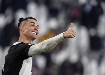 أرقامه القياسية لا تتوقف خارج وداخل الملعب رونالدو يصل لـ200 مليون متابع على إنستجرام