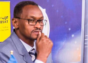 مدير الكرة السابق في الهلال الأهلي لديه نقطة ضعف ونعاني من الإرهاق