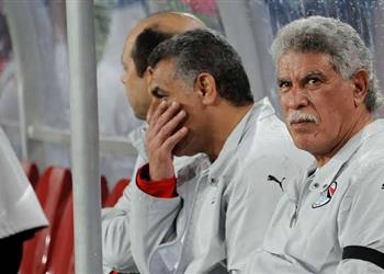 حسن شحاتة حزين على أداء الزمالك وأحمد فتحي قلب الأسد