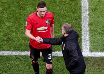 ماتيتش يعلن رغبته في البقاء مع مانشستر يونايتد