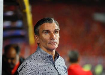 بين جنش وعواد كارتيرون يختار حارس الزمالك الأساسي في مباراة أول أغسطس