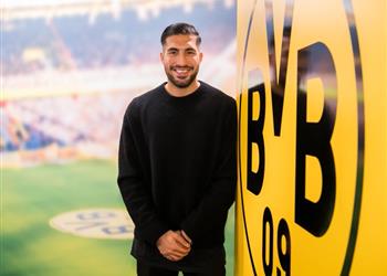 بعد رحيله إلى دورتموند إيمري تشان تمثيل يوفنتوس كان شرف ا لي