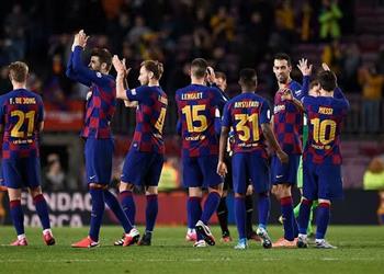 تقرير بطولات الشروط الجزائية للاعبي برشلونة جريزمان يتفوق على ميسي وترينكاو يحجز مقعده بين الكبار