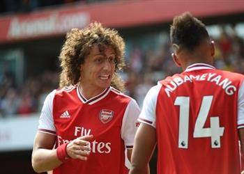 آرسنال يكشف موقف أوباميانج وثلاثي آرسنال من خوض مباراة بيرنلي