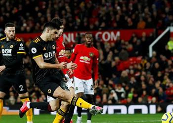 مانشستر يونايتد يواصل إهدار النقاط بالتعادل مع وولفرهامبتون في الدوري الإنجليزي