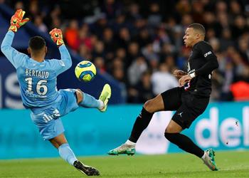 صورة مبابي يغازل ريال مدريد عبر إنستجرام عن طريق بنزيما