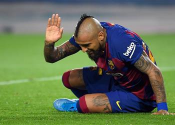 قائمة برشلونة لمباراة ليفانتي في الدوري الإسباني غياب فيدال