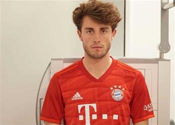 بالصور أودريوزولا يصيب جناح بايرن ميونخ بكسر في الكاحل