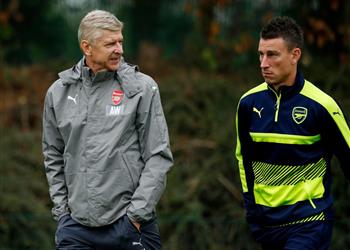 تقارير الميركاتو ميلان ينضم إلى سباق المتنافسين على التعاقد مع كوسيلني