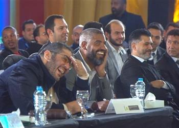 مندوب صن داونز يكشف سر رد فعله المثير بعد الوقوع امام الأهلي في القرعة