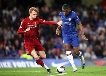 فان دن بيرج يكشف سبب تفضيله الانتقال لـ ليفربول عن بايرن ميونخ