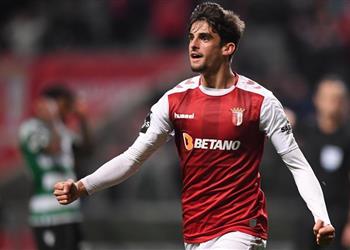 برشلونة لن يدفع عمولات لوكيل ترينكاو بعد حسم الصفقة