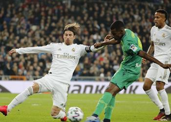 فيديو ألكسندر إيزاك ينفجر أمام ريال مدريد ويسجل هدفين في دقيقتين ويتقدم لـ سوسييداد بثلاثية