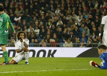 مارسيلو معلق ا على توديع ريال مدريد لكأس ملك إسبانيا أمر م خز