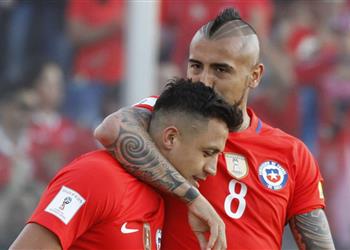 زامورانو فيدال سينضم لإنتر ميلان وأتمنى بقاء سانشيز