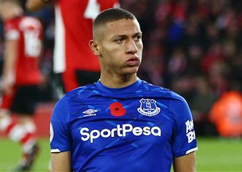 ريتشارليسون يوضح حقيقة اهتمام برشلونة بضمه