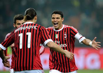 وكيل تياجو سيلفا يرد على أنباء عودته إلى ميلان في الصيف