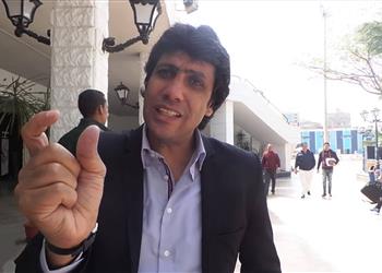 طرد سامي الشيشيني من ملعب مباراة الزمالك والإسماعيلي