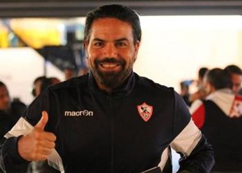 مدحت عبدالهادي بعد طرد الشيشيني أتمنى المعاملة تكون مثل الأهلي