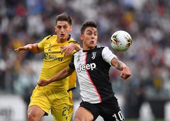 تقارير إيطالية صراع ثنائي مانشستر لضم لاعب وسط هيلاس فيرونا