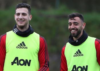 دالوت فرنانديز تأقلم سريع ا في مانشستر يونايتد وسنقاتل لإنهاء الموسم بين الأربعة الكبار