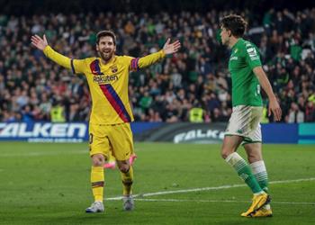 جدال بين بيكيه وبارترا على إنستجرام بسبب أخطاء التحكيم في مباراة برشلونة وريال بيتيس